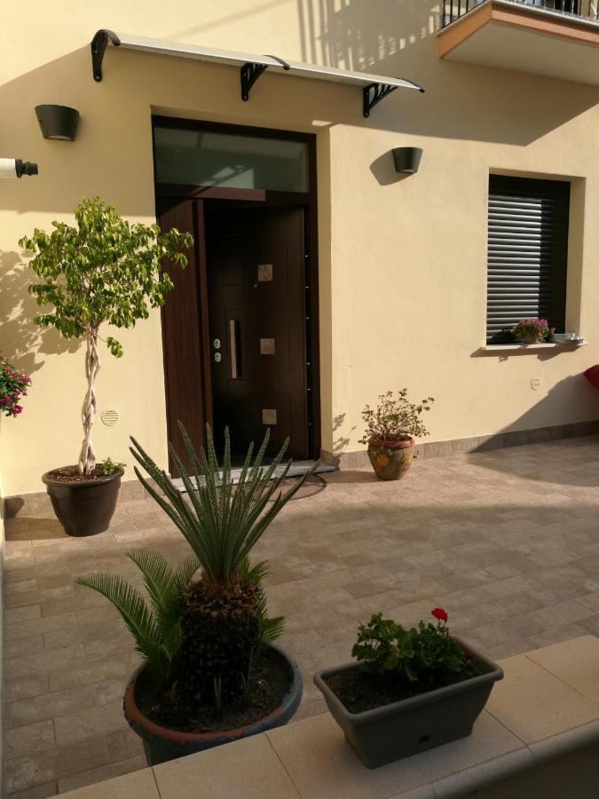Casa Kati Bed and Breakfast Mercato San Severino Exteriör bild