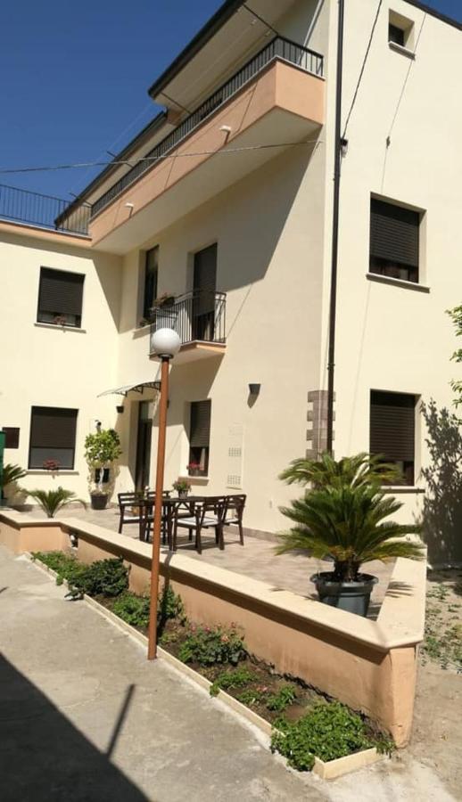 Casa Kati Bed and Breakfast Mercato San Severino Exteriör bild